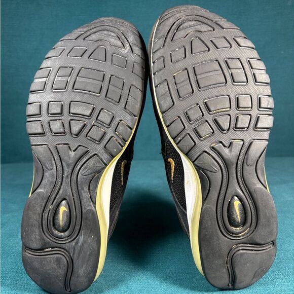 Nike Air Max 97 QS  Lace Up Running Shoe Size 7.5Men/9Women - Picture 7 of 8